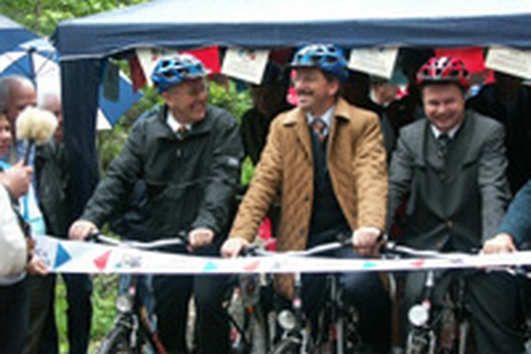 Neue grenzüberschreitende Radwege Neue grenzüberschreitende Radwege