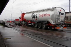 Rollende Landstrasse - Optimierungspotenzial vorhanden Rollende Landstrasse - Optimierungspotenzial vorhanden