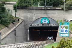 Fréjus-Tunnel: mehr Sicherheit oder mehr Verkehr? Fréjus-Tunnel: mehr Sicherheit oder mehr Verkehr?