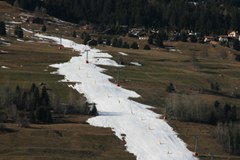 Früher Beschneiungszeitpunkt im Kanton Bern/CH Früher Beschneiungszeitpunkt im Kanton Bern/CH