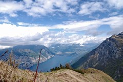 Gardasee, Lago Maggiore und Comersee: verschmutzt Gardasee, Lago Maggiore und Comersee: verschmutzt