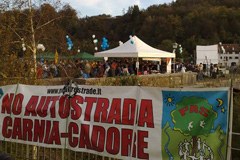 Italien: Protest gegen Autobahn durch die Dolomiten Italien: Protest gegen Autobahn durch die Dolomiten
