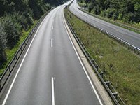 Studie: Strassen bringen keine Entwicklung der Alpen