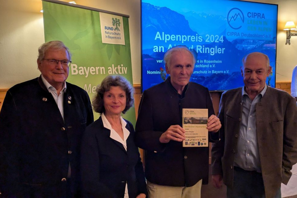 Alfred Ringler mit Alpenpreis geehrt Alfred Ringler mit Alpenpreis geehrt