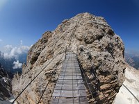 Brücke ins Nirgendwo