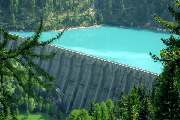 GETEILTE ENERGIEVISION ALPEN GETEILTE ENERGIEVISION ALPEN