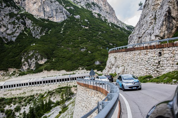 Im Elektroauto durch die Alpen Im Elektroauto durch die Alpen