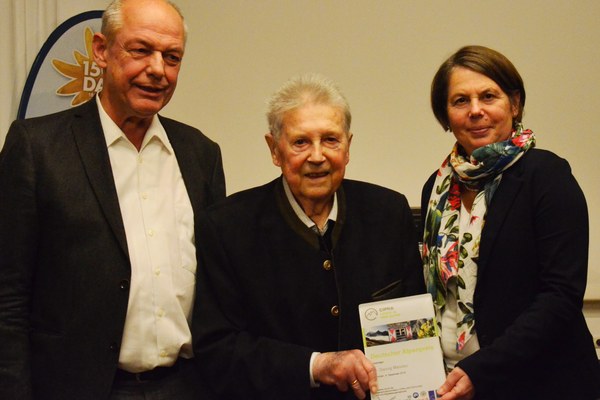 Sechster Deutscher Alpenpreis an Dr. Georg Meister Sechster Deutscher Alpenpreis an Dr. Georg Meister