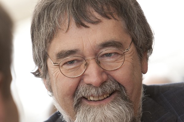 Werner Bätzing für sein Lebenswerk geehrt Werner Bätzing für sein Lebenswerk geehrt