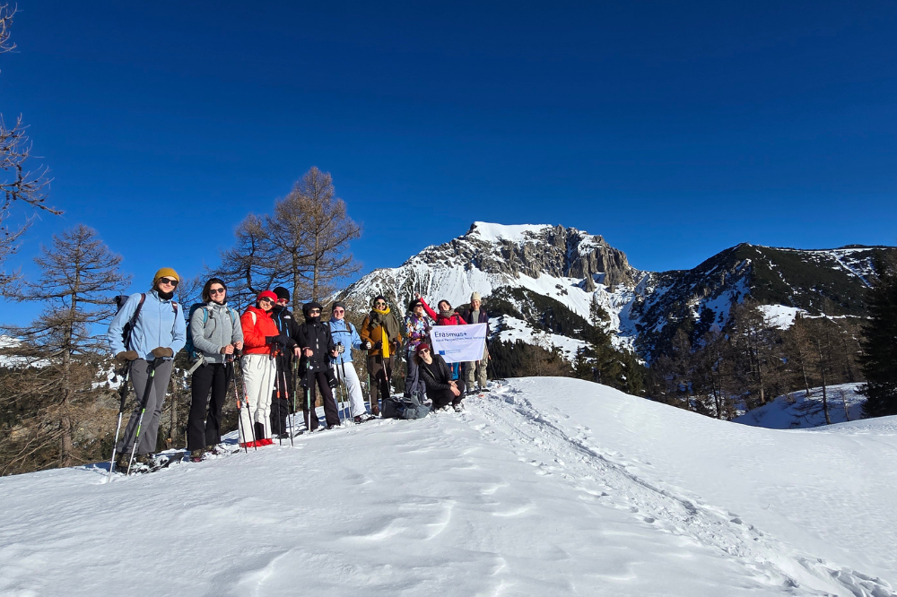 Mindful hiking through snow and silence