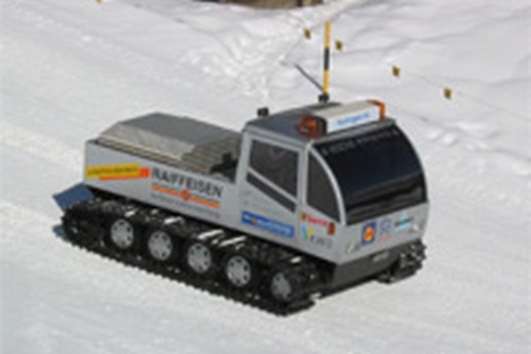 Hydrogen-powered piste vehicles in the Alps Hydrogen-powered piste vehicles in the Alps