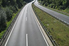 Study suggests roads do not ensure development in the Alps Study suggests roads do not ensure development in the Alps