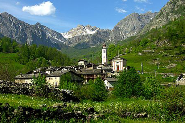 A warm welcome to the new Alpine residents! A warm welcome to the new Alpine residents!