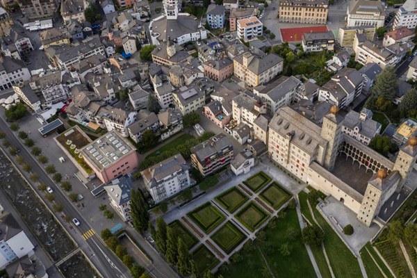 Alpine towns – key to sustainable development Alpine towns – key to sustainable development