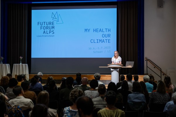 "Climate protection is health protection" "Climate protection is health protection"