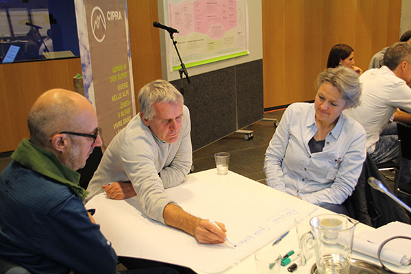 Sustainable Tourism: Who will do the job? Sustainable Tourism: Who will do the job?