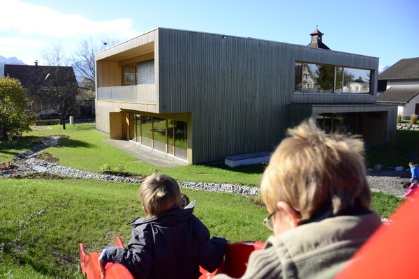 Restructurer au lieu de construire Restructurer au lieu de construire