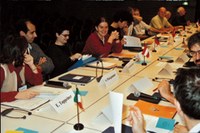 Du centralisme au fédéralisme – la naissance des «comités nationaux»