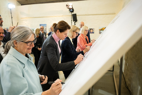 Une alliance pour des transports alpins neutres pour le climat Une alliance pour des transports alpins neutres pour le climat