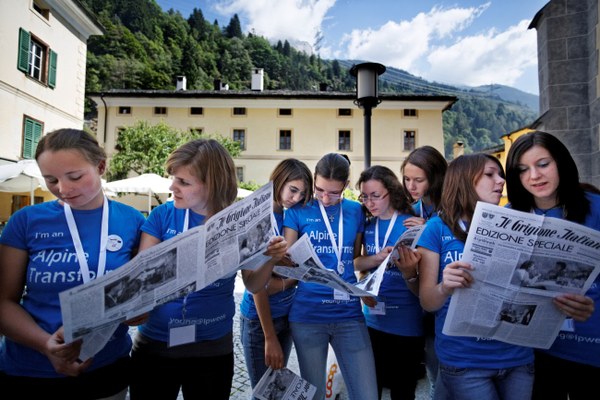 Une voix pour les jeunes, de nouvelles perspectives pour les Alpes Une voix pour les jeunes, de nouvelles perspectives pour les Alpes