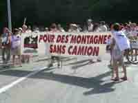 Une manifestation transfrontalière au Mont-Blanc