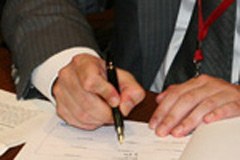 Le réseau de communes signe le pacte sur le climat