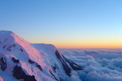 Spectaculaire : le nouveau téléphérique du Mont-Blanc Spectaculaire : le nouveau téléphérique du Mont-Blanc