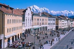L'Italie supprime 35 provinces L'Italie supprime 35 provinces