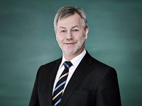 « L’atténuation et l’adaptation au changement climatique sont des thèmes transversaux ».