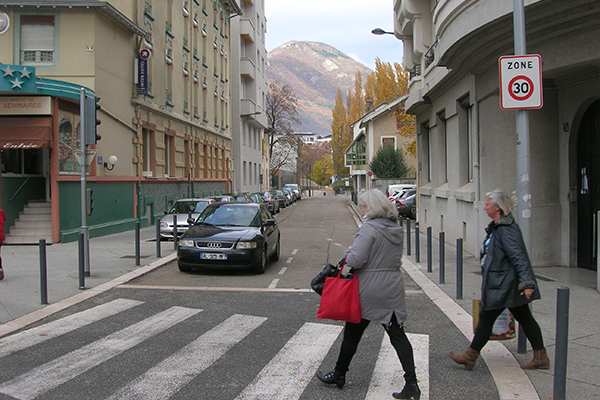 Priorité à la mobilité durable Priorité à la mobilité durable