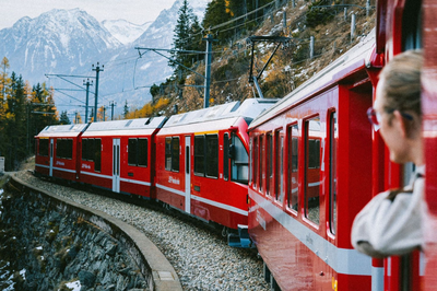 Traverser les Alpes en train et en bus – réservez dès maintenant !