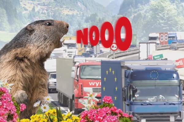 NO al raddoppio del traforo autostradale del San Gottardo! NO al raddoppio del traforo autostradale del San Gottardo!