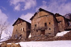 Riforma comunale in Svizzera: dalla decrescita un'occasione di rinnovamento sostenibile Riforma comunale in Svizzera: dalla decrescita un'occasione di rinnovamento sostenibile