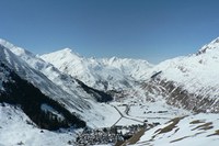Andermatt: 140 milioni per potenziare il comprensorio sciistico