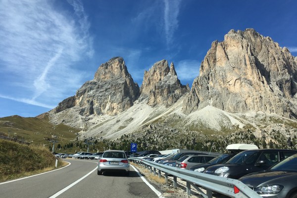 Dolomiti senz’auto? Dolomiti senz’auto?