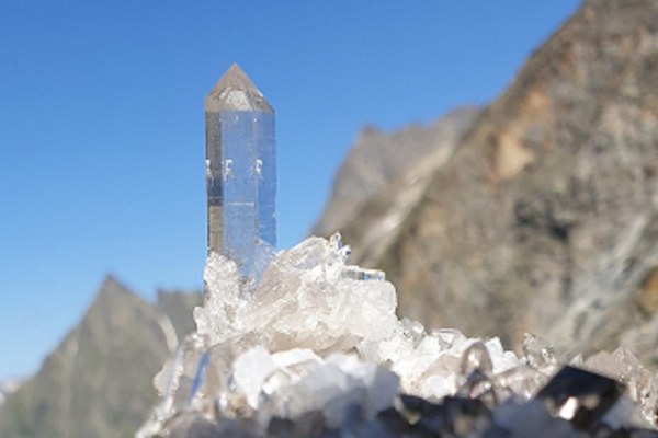 Dalle ricchezze del sottosuolo al patrimonio di conoscenze Dalle ricchezze del sottosuolo al patrimonio di conoscenze