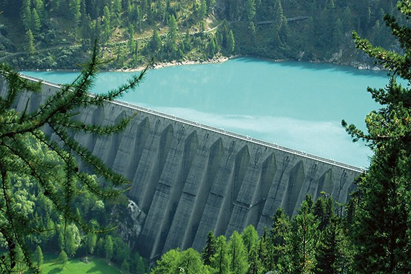 Visione energetica alpina non condivisa Visione energetica alpina non condivisa