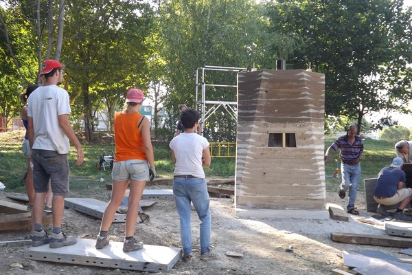 Giovani in cantiere: la terra cruda Giovani in cantiere: la terra cruda