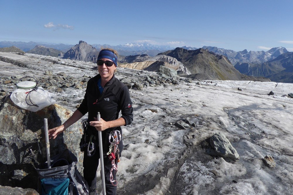Delphine Six (c) Fanny BRUN, IGE (CNRS, IRD, UGA).JPG
