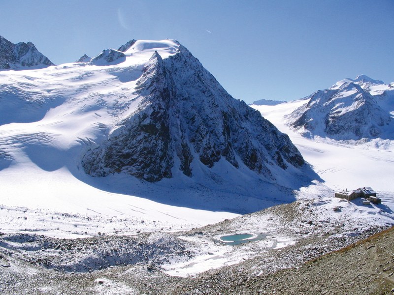 LinkerFernerkogel BraunschweigerHütte Foto J. Essl