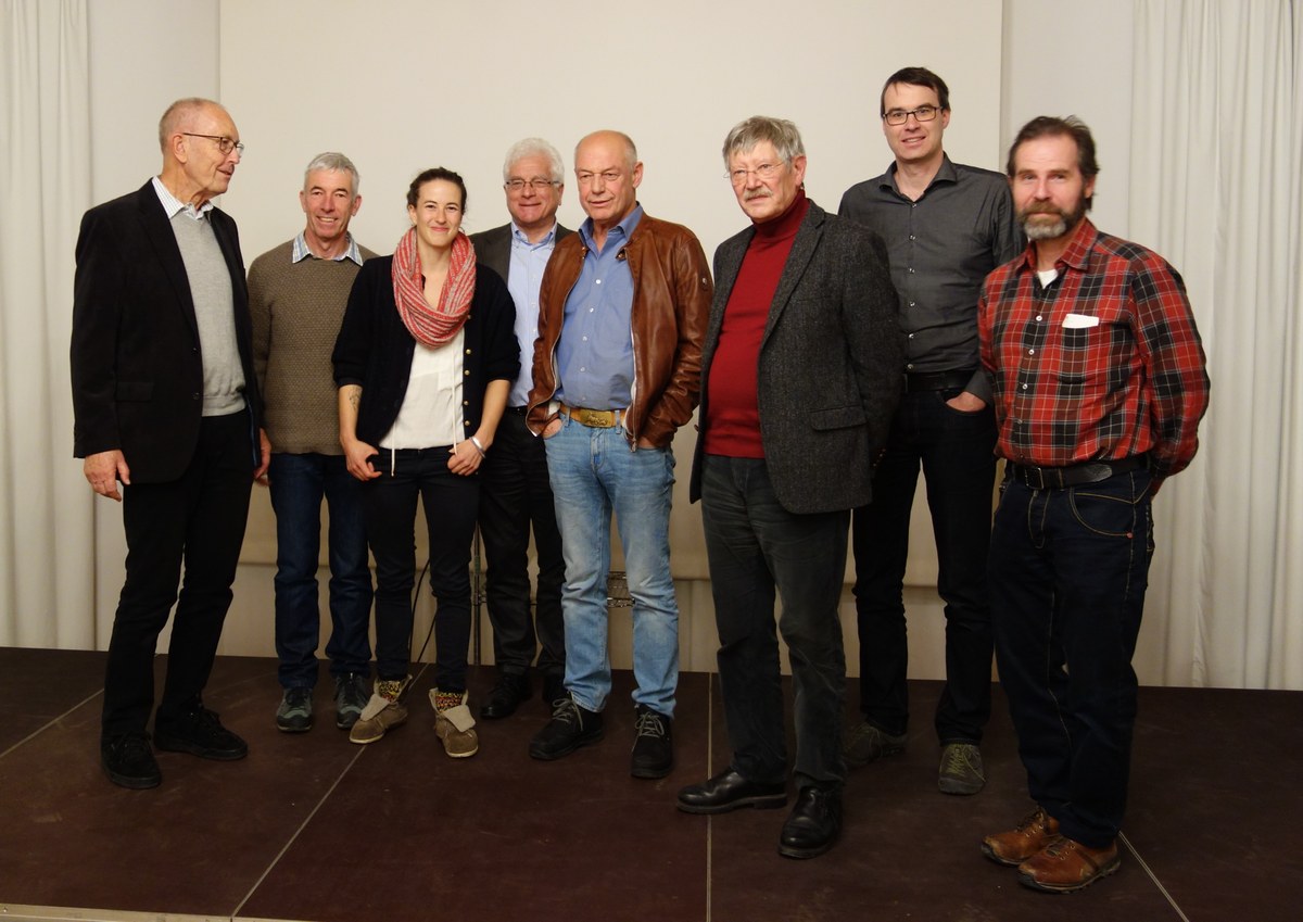 neuer Vorstand zugeschnitten.jpg
