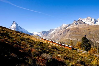 TRAIN.jpg