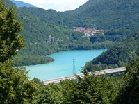 Peticija in pohod za zaščito jezera Cavazzo/I