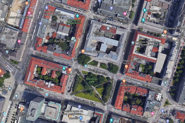 Za trajnostno ureditev Tavčarjeve ulice v skladu s Celostno prometno strategijo MOL Za trajnostno ureditev Tavčarjeve ulice v skladu s Celostno prometno strategijo MOL