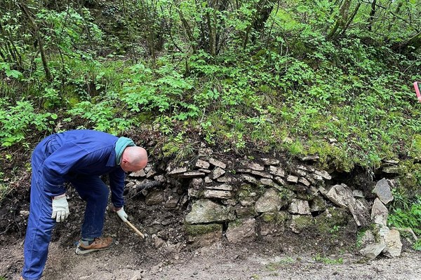KamnitoBogastvo - Vrniti življenje naravi in kamenju KamnitoBogastvo - Vrniti življenje naravi in kamenju