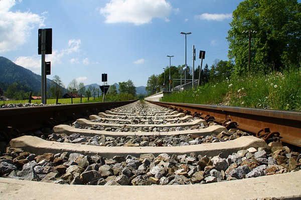 Alpska tranzitna borza je s pravnega vidika izvedljiva Alpska tranzitna borza je s pravnega vidika izvedljiva