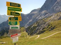 Podkast: Kdo bo poskrbel za usmerjanje turističnih tokov na območju Alp?
